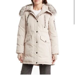 💐BCBGeneration water resistant coat puffer XS